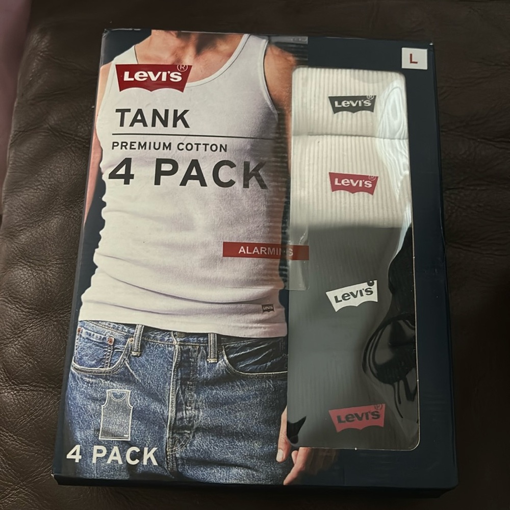 Levi’s cotton tank tops